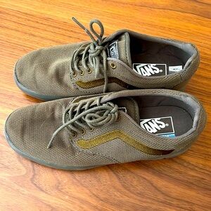 Vans Women’s Sneakers Dark Green Size 8.5